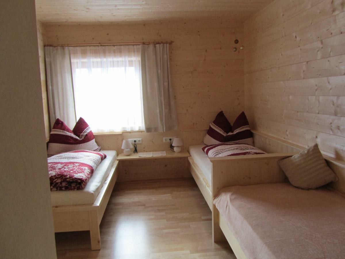 Ebner Casa Apartment ไฮลิเกนบลูท ภายนอก รูปภาพ